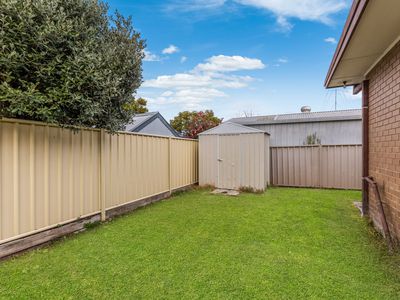 1 / 6 Thunder Street, North Bendigo