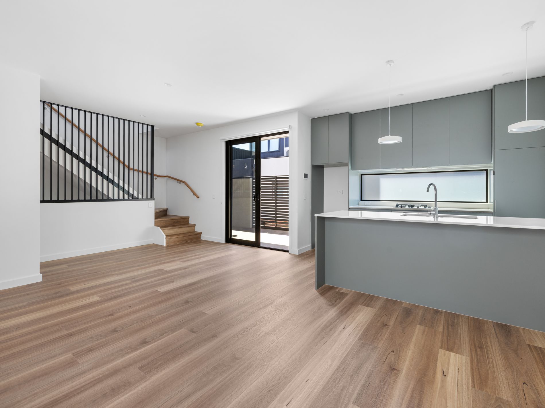 3 / 12 Irvine Crescent, Brunswick West