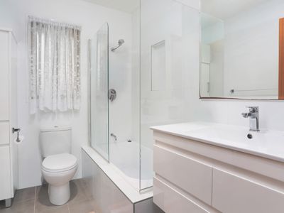 1 - 3 / 34 Roberts Avenue, Barrack Heights