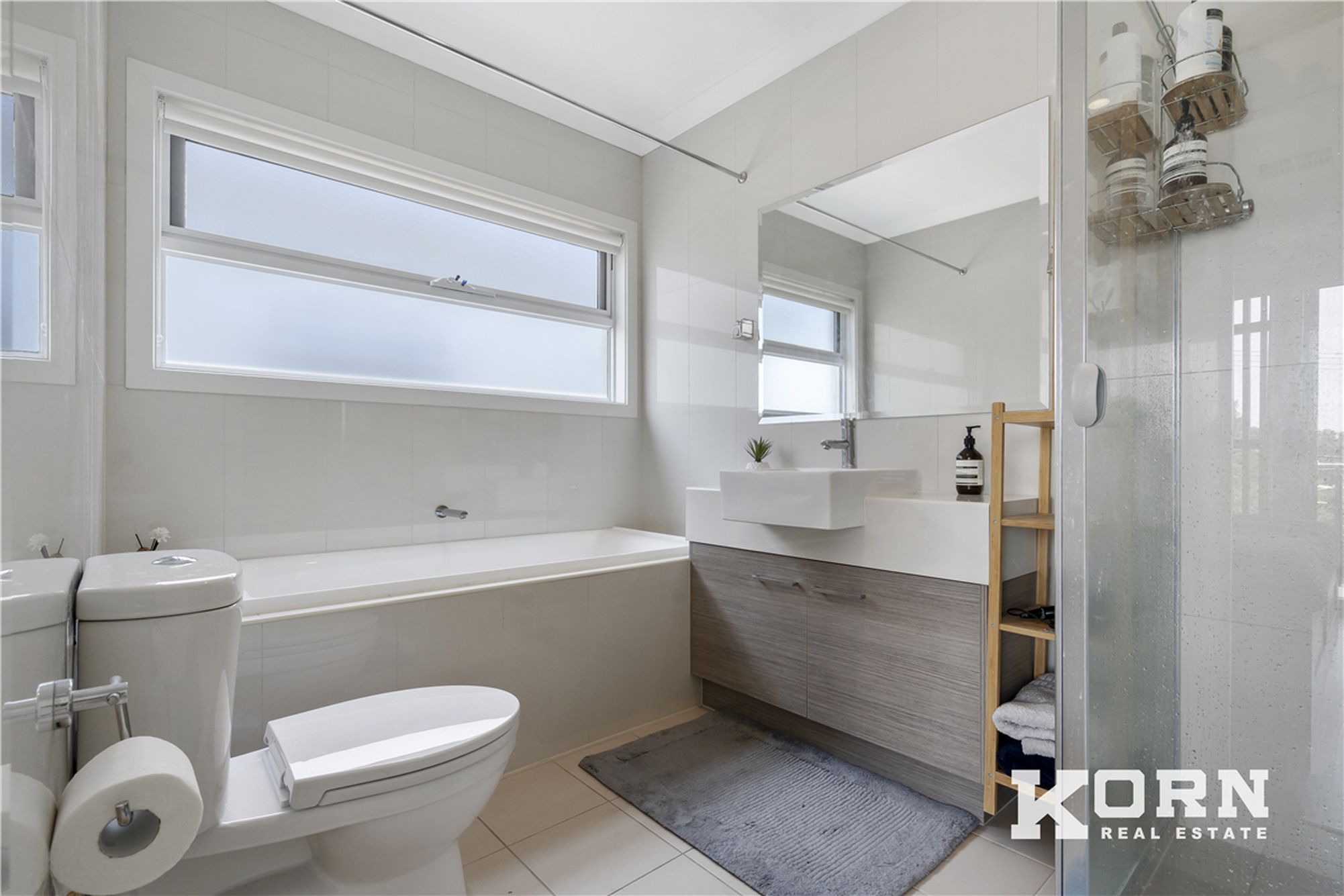 34 Woodley Avenue, Newton