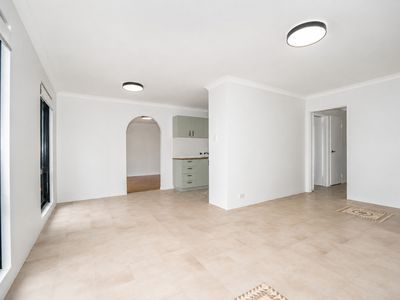 64 Ravenscroft Way, Kelmscott
