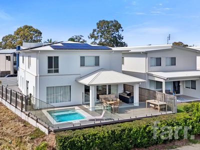 1 Lyra Avenue, Hope Island