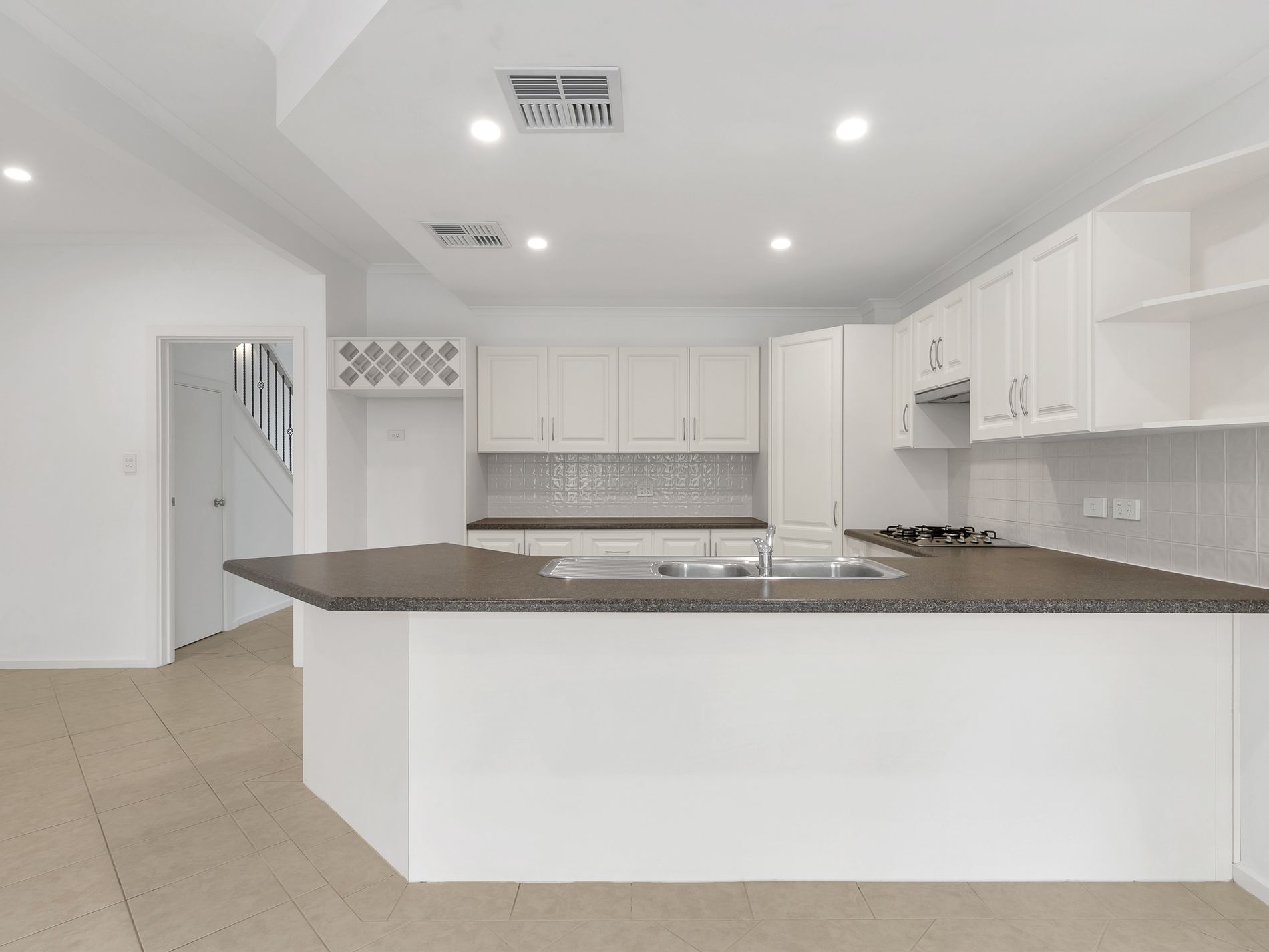 1 / 1653 Golden Grove Road, Greenwith