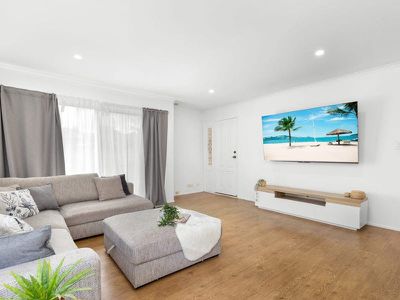 27 Wootton Crescent, Springwood
