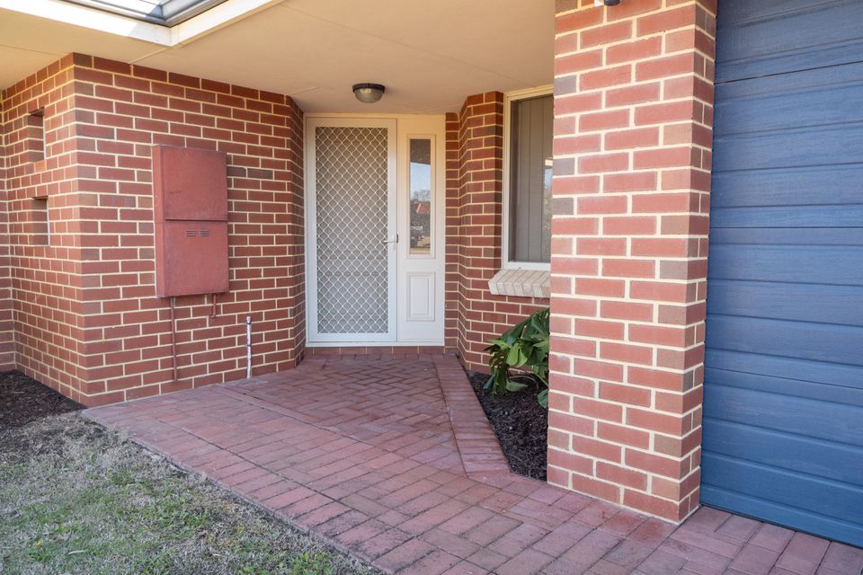 73 MONTORO DRIVE, Port Kennedy