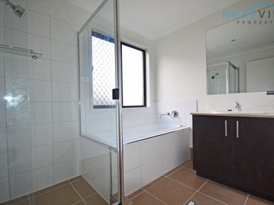 21 Wedgetail Street, Fletcher