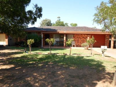 9 Garnet Street, Dubbo