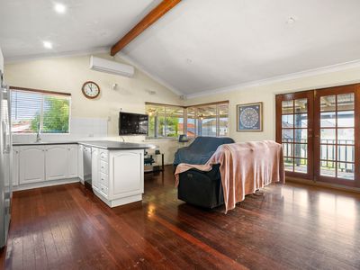 6B HYMUS STREET, Rockingham