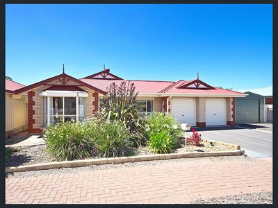 32 Pridham Boulevard, Aldinga Beach