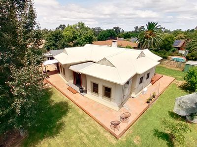 11 Keane Avenue, Dubbo
