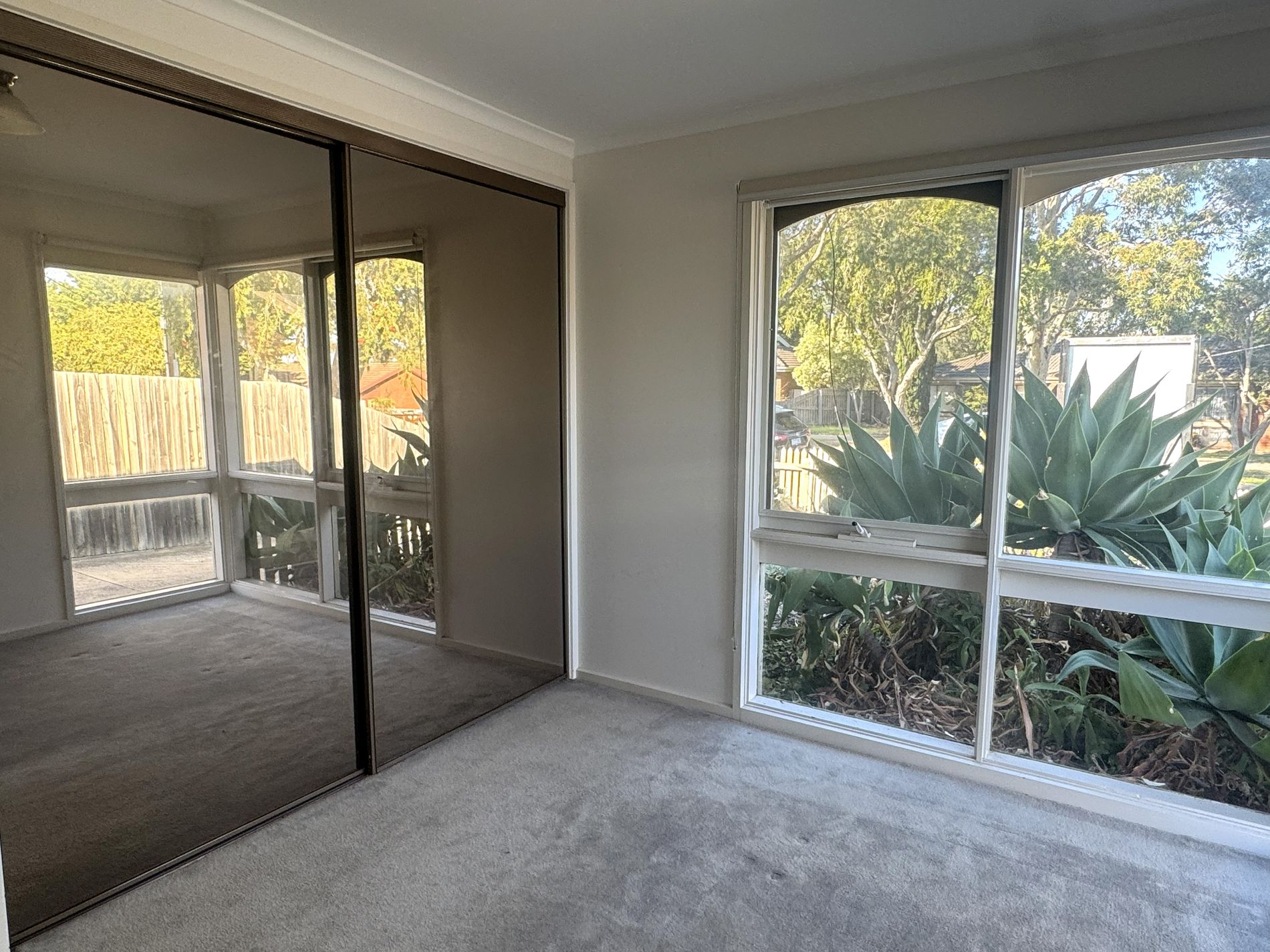 33A Polwarth Crescent, Belmont