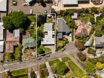15 Flowers Court, Newstead