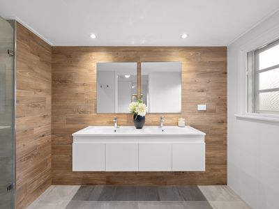 24 View Street, Kedron