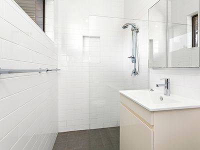 14 First Avenue North, Warrawong
