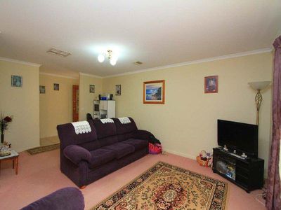 66 NIGHTINGALE AVENUE, Wodonga