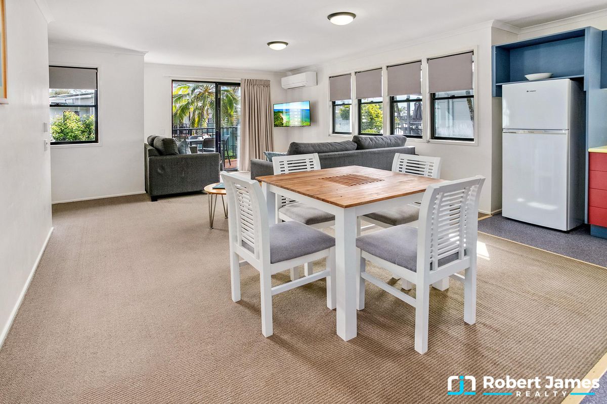 441 & 442 / 3 Hilton Tce, Tewantin