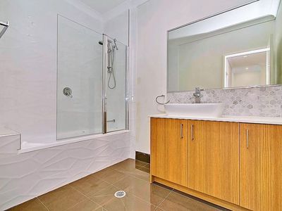2 / 24 Springwood Street, Mount Gravatt East