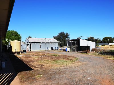16 Meering Road, Quambatook