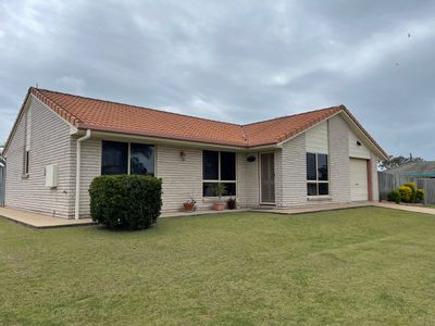 5-7 Caswell Court, Torquay