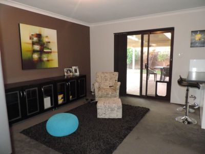 A / 2 Havenvale Crescent, Dianella