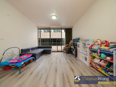 303 / 350 La Trobe Street, Melbourne