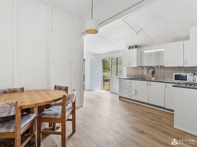 65 Byrnes Parade, Mount Morgan