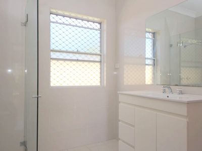 21B Oxford Avenue, Bankstown