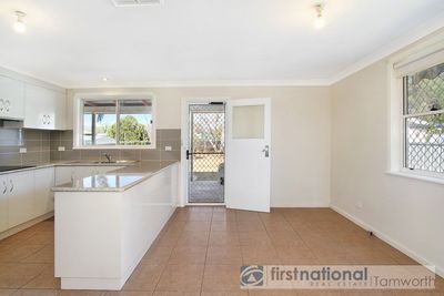 26 Duri Road, Tamworth