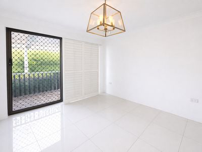 13 / 33-39 Hooker Boulevard, Broadbeach Waters