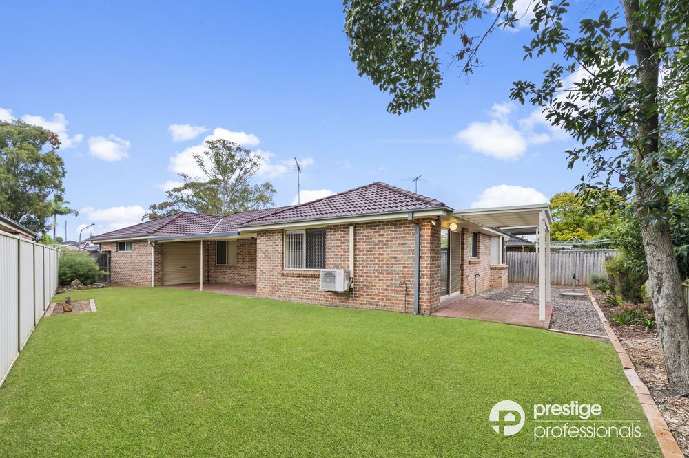 5 Paroo Court, Wattle Grove
