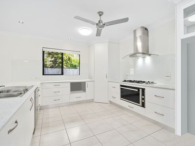 37 Flindersia Street, Redlynch
