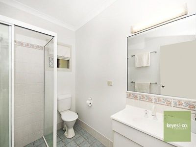 8 Tango Court, Kirwan