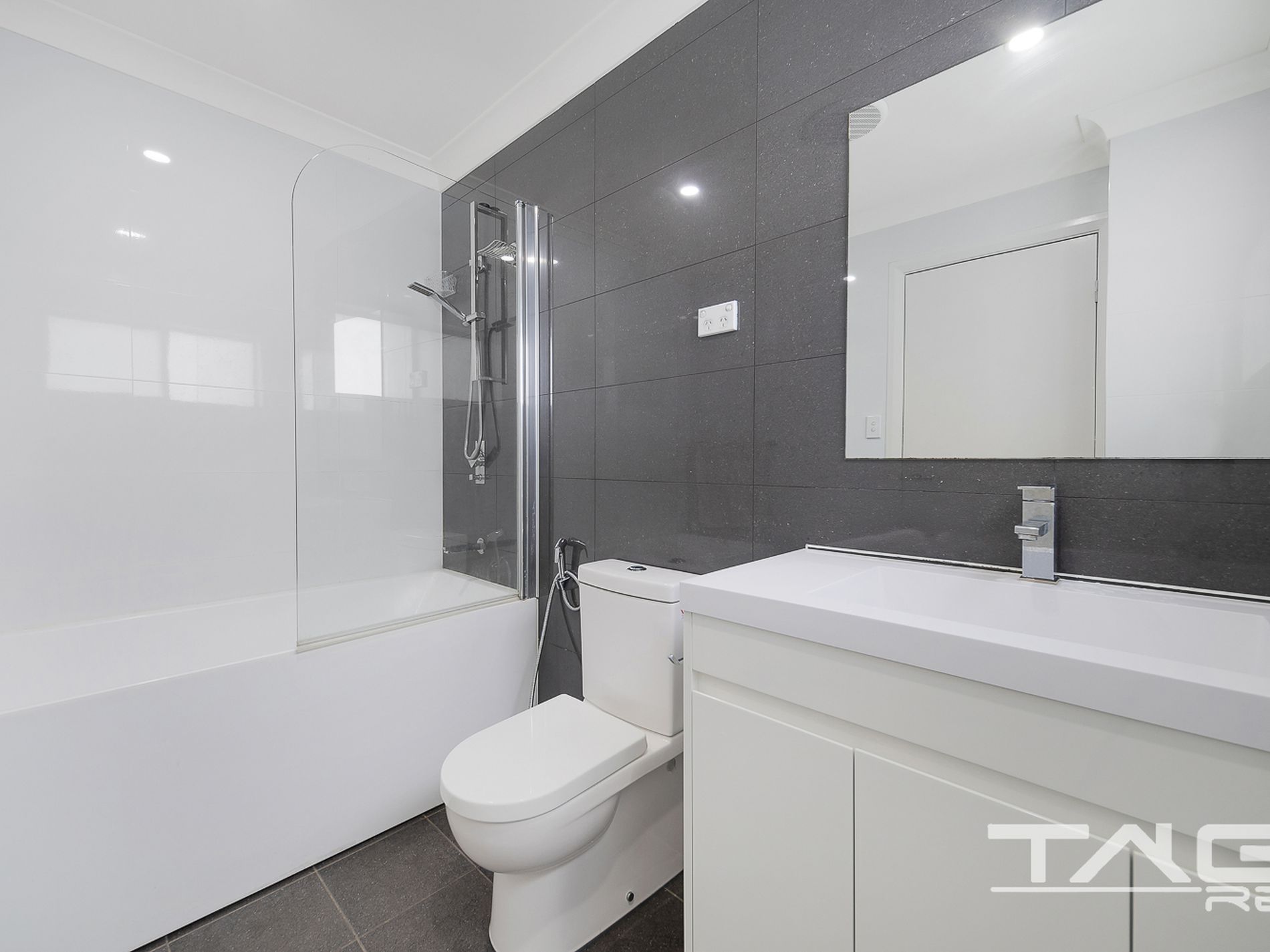 1C Lucas Road, Seven Hills