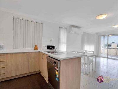 9 / 14 Carbine Bend, Byford