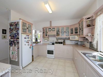 16 Lorikeet Ave, Woodgate