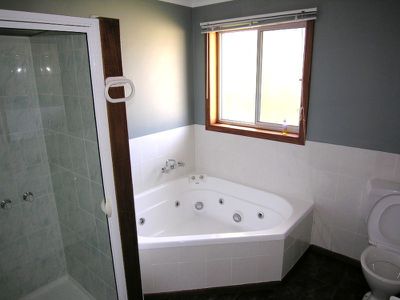 6709 Channel Highway, Deep Bay
