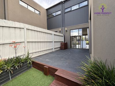 155 Tom Roberts Parade, Point Cook