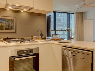 1408 / 8 Adelaide Street, Brisbane City