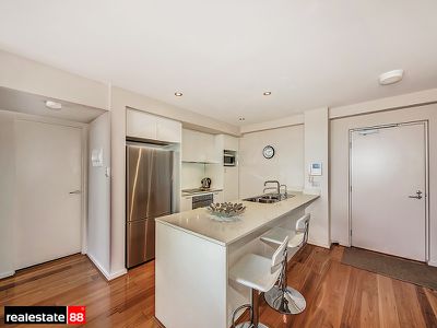 9 / 18 Plain Street, East Perth
