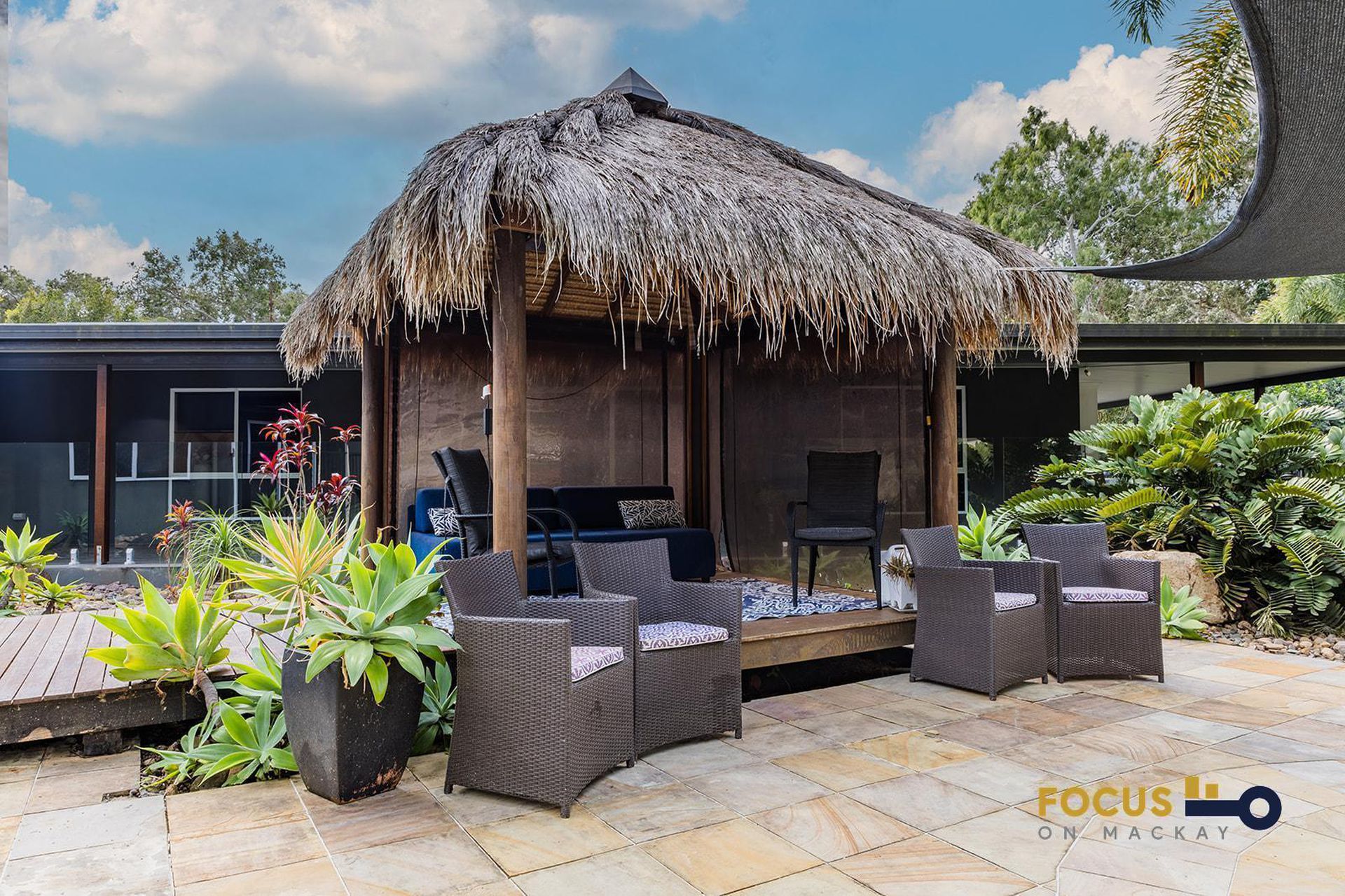 220 Miran Khan Dve, Armstrong Beach