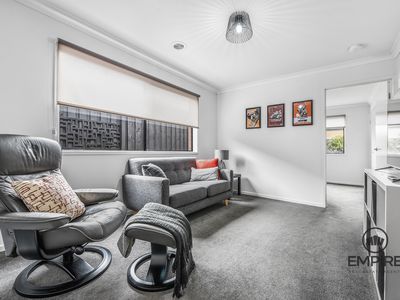 7 Caxton Close, Clyde