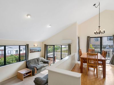 2/28 Pahi Place, West Harbour