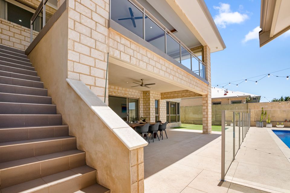 43 Holloways Ridge, Secret Harbour