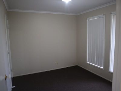 48 Bunker Avenue, Nanango