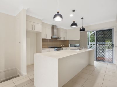86 Grande Avenue, Springfield Lakes