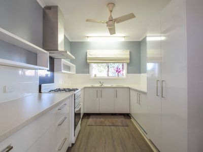 16 Etrema Loop, South Hedland