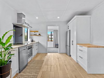 4 Rere Place, Parakai