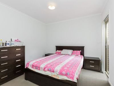 7 / 90A Ballan Road, Werribee