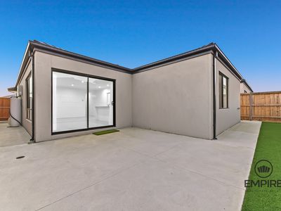 7 Coda Wy, Clyde