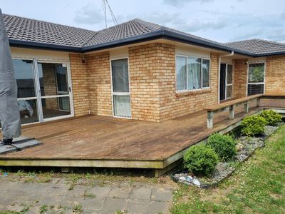 27 Heathfield Avenue, Huntington